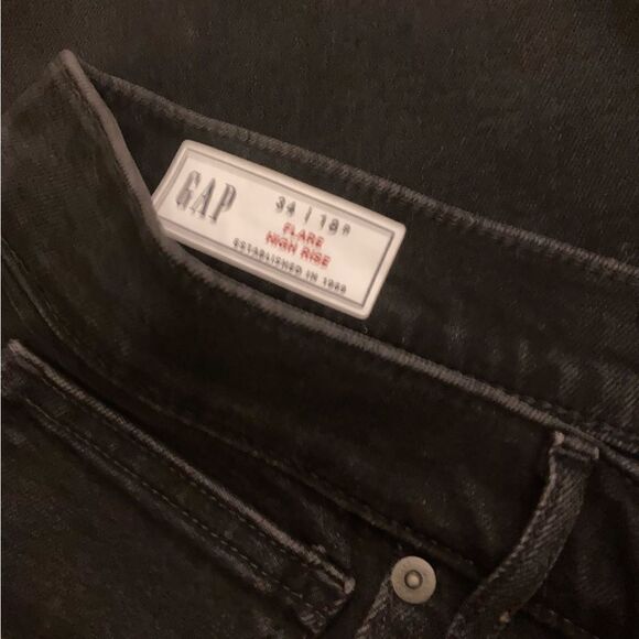 GAP Black High Rise Flare Jeans - Picture 6 of 6
